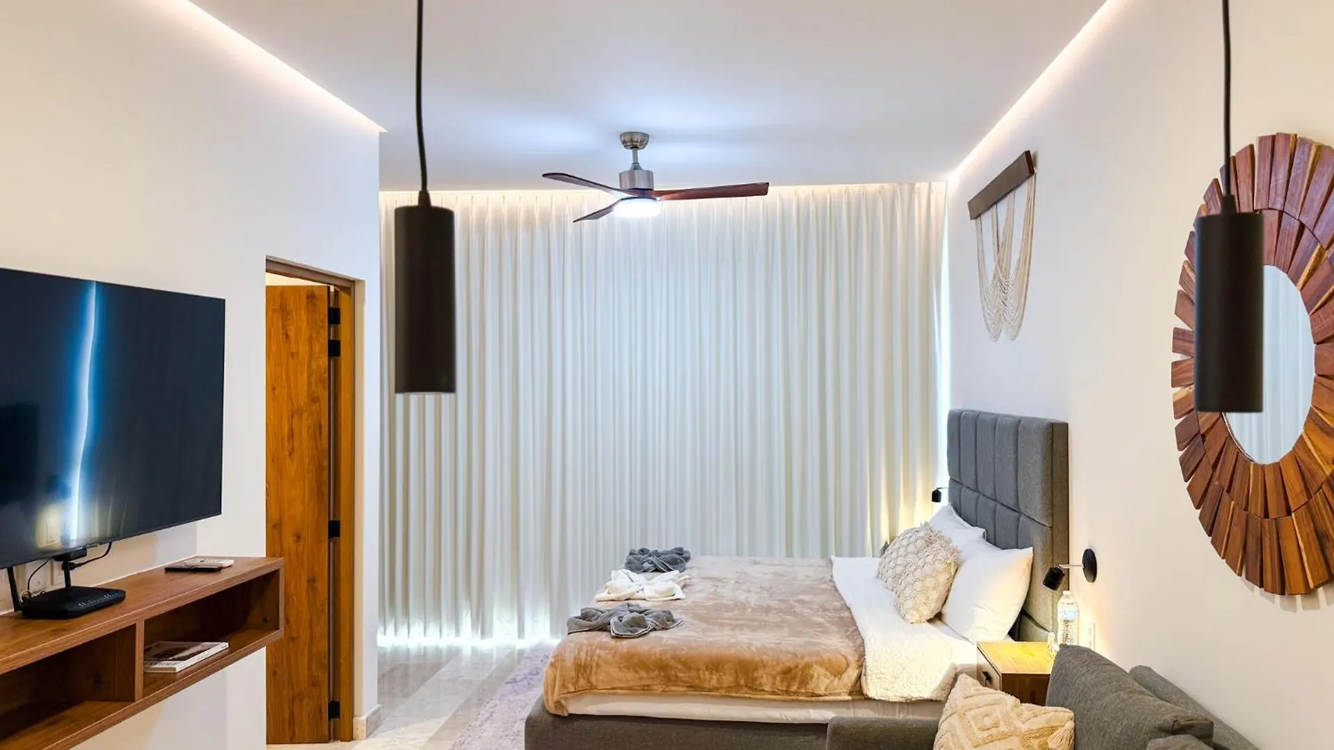 טולום Aldea Zama Apartment King Bed Sofa Kitchen Full Gym Wifi Cinema מקסיקו